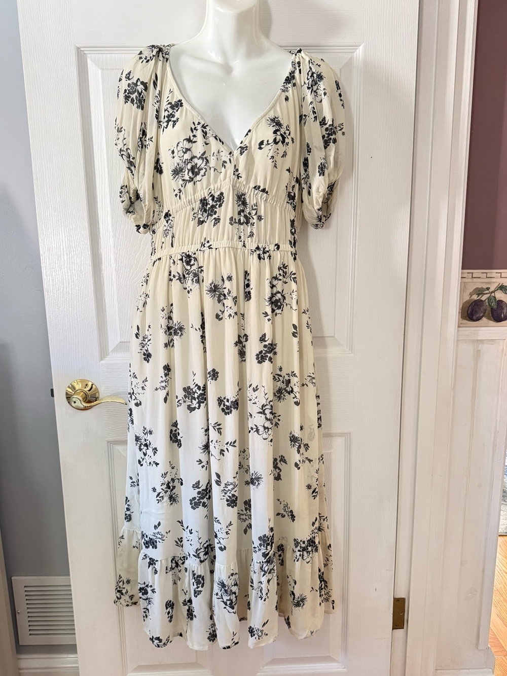 Rare-Vineyard Vines Martha’s Vineyard Floral Dress